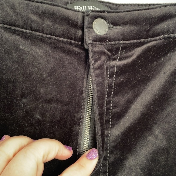 Well Worn Black Velvet Straight Leg High Rise Pants size 14/34 - Picture 8 of 13
